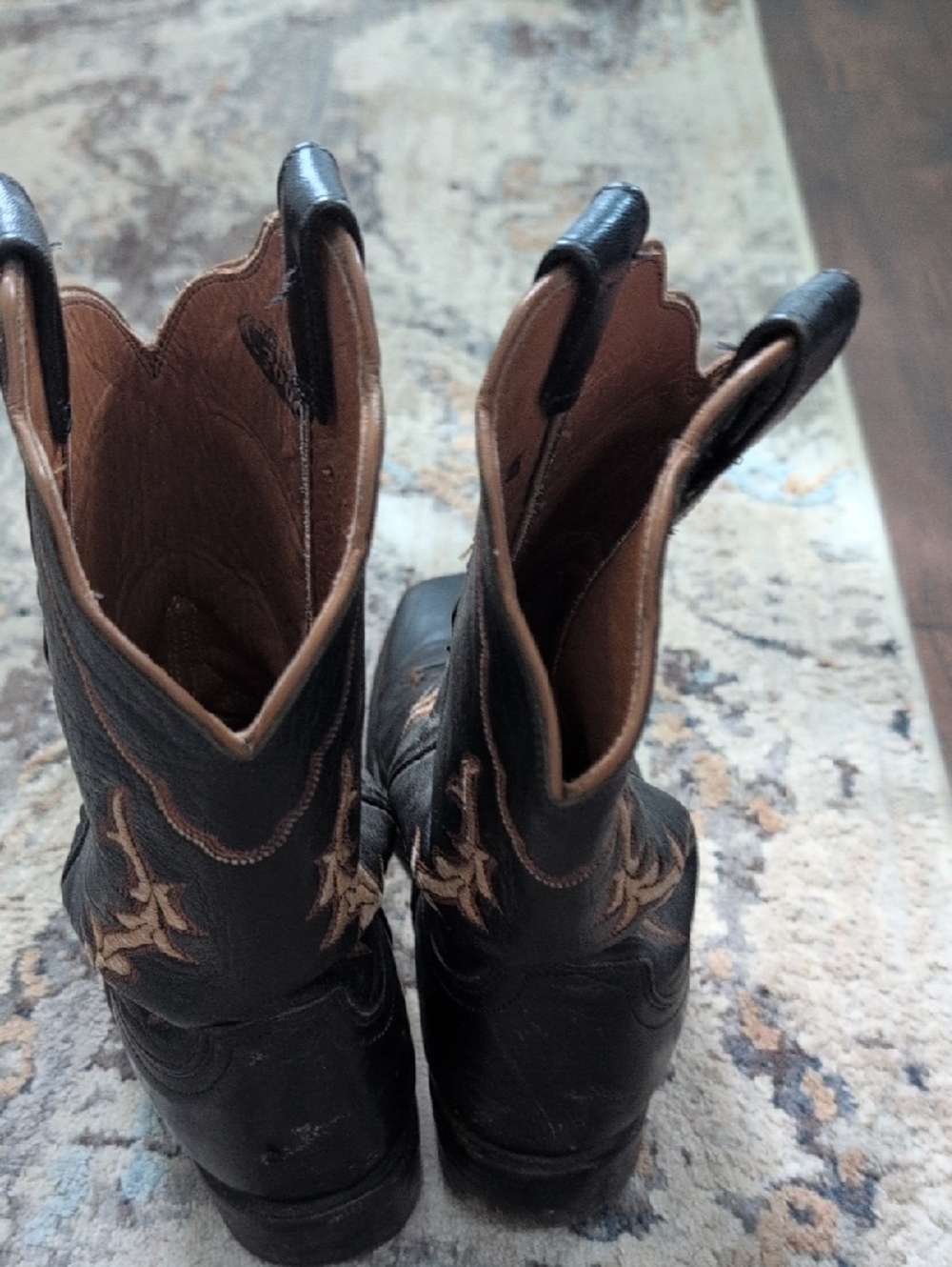 Black Leather Lucchese 2000 Cowboy Boots - Picture 3 of 10